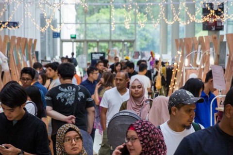 An Old New World Marketplace