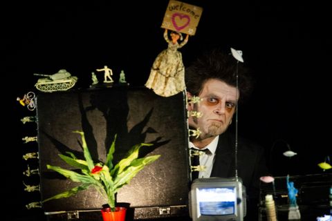 An Introduction to Object Theatre (Workshop)