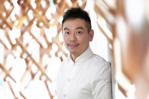 A Lighter Side of History: Sav(our)ing Singapore’s Hawker Heritage by Chef Willin Low