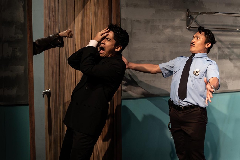 11 20220102 review accidental death of an anarchist 5